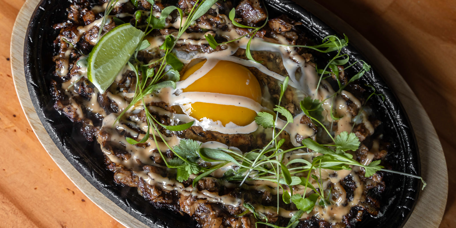 Boonie's Filipino Restaurant, Filipino in North Center